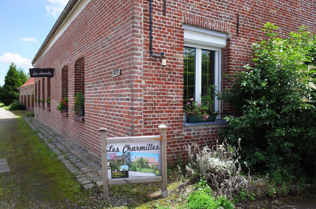 Les Charmilles Bed and Breakfast Hazebrouck Exteriör bild